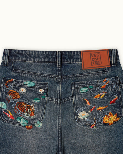 Graphic Baggy Jeans